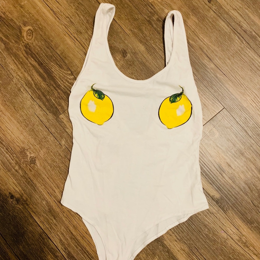 White tank top body suit with lemon graphic
